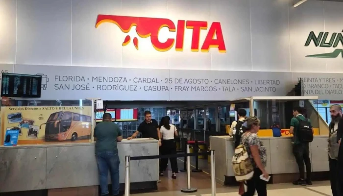 Cita -  Exterior - Montevideo