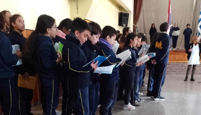 Colegio Domingo Savio -  Numero - Montevideo