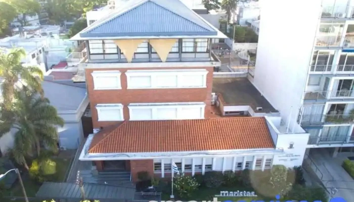 Colegio Juan Zorrilla de San Martín - Maristas - Montevideo
