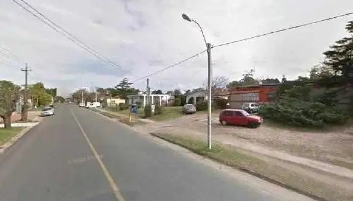 Colegio Rafael Barradas -  Ubicaciondeg - Atlántida