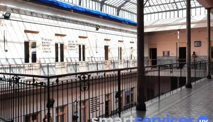 Colegio Santa Teresa De Jesus Del Propietario - Montevideo