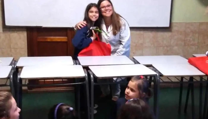 Colegio Santa Teresa De Jesus Estudiante - Montevideo