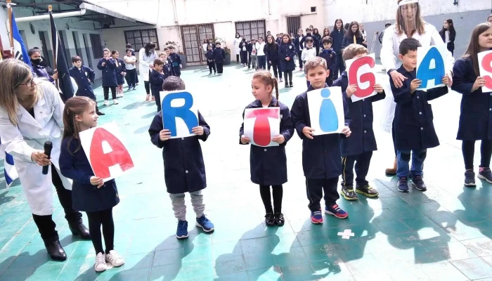 Colegio Van Gogh -   Ed Inicial Pillin Como Llegar - Montevideo
