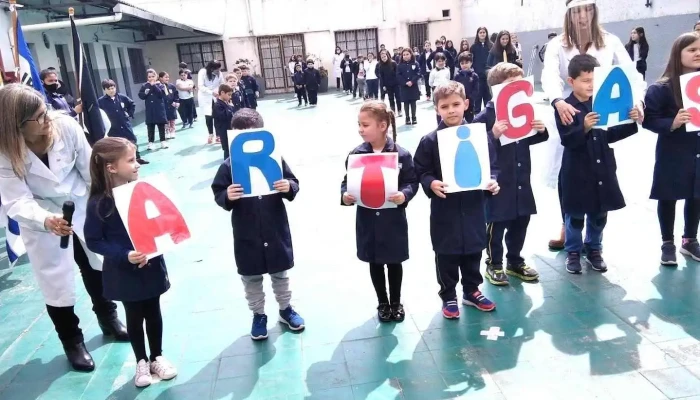 Colegio Van Gogh- Ed. Inicial Pillín - Montevideo