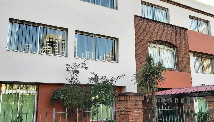 Colegio y Liceo América - Montevideo