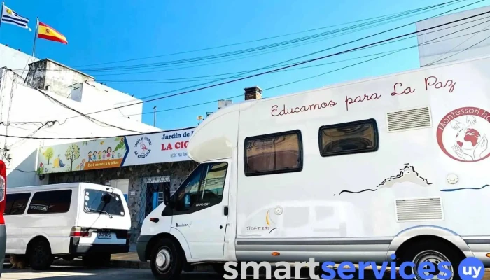Colegio Y Liceo Espanol Cervantes Promocion - Montevideo