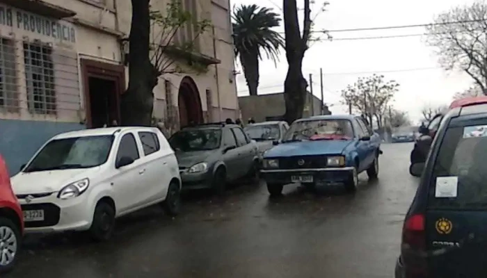 Colegio Y Liceo La Divina Providencia -  Videos - Montevideo