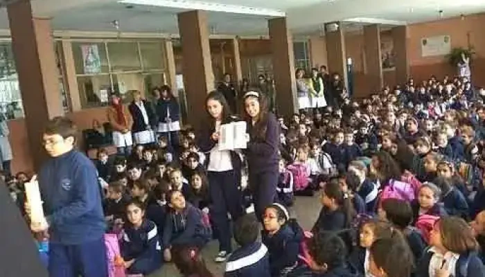 Colegio Y Liceo Nuestra Senora Del Huerto Estudiante - Paysandú