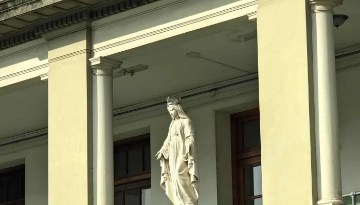 Colegio Y Liceo Sagrada Familia -  Numero - Montevideo