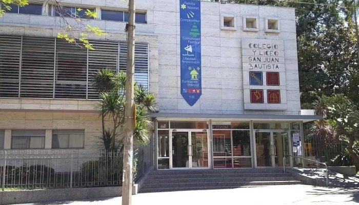 Colegio y Liceo San Juan Bautista - Hermanos de la Sagrada Familia - Montevideo