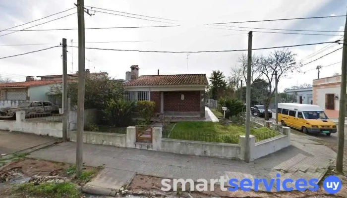 Colegio y liceo Santa María de la Guardia - Santiago Vázquez