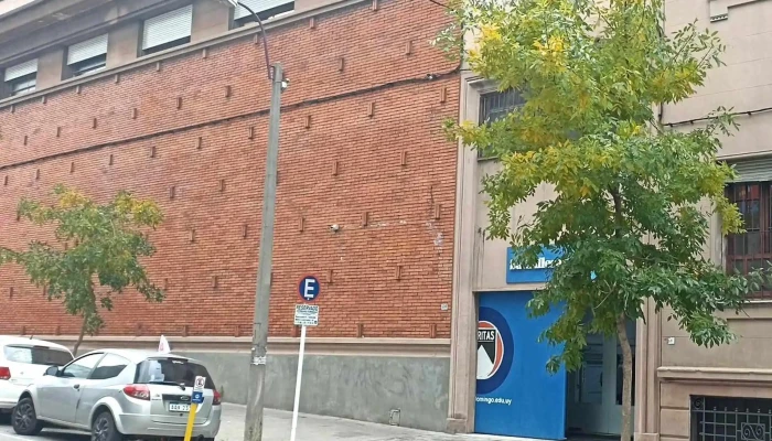 Colegio Y Liceo Santo Domingo -  Como Llegar - Montevideo