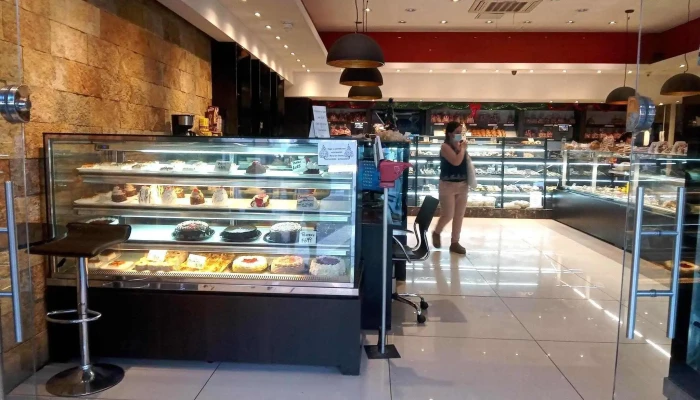 Confitería Fiesta D'Oro - 12100 Montevideo
