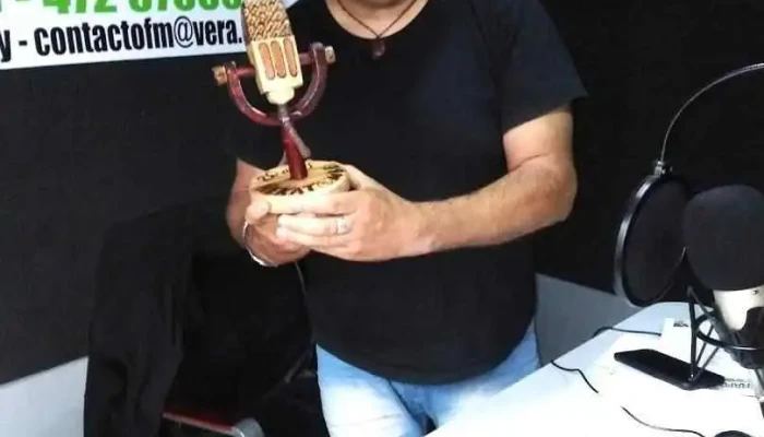 Contacto Fm 106.9 - Paysandú