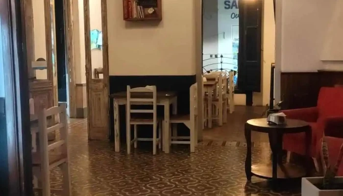 D8 Food and Beer House - 85000 Trinidad