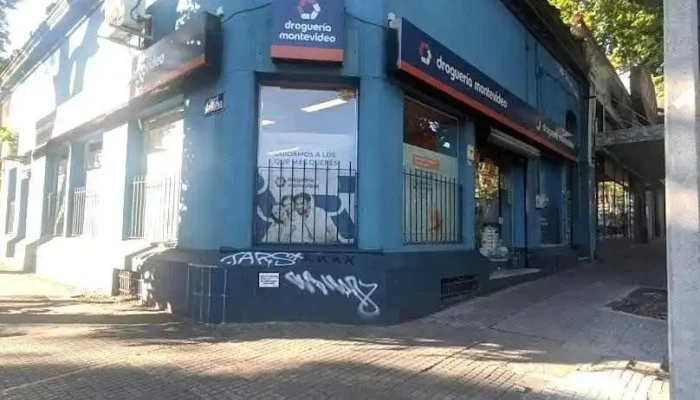 Droguería Montevideo - Sucursal Goes - - Montevideo