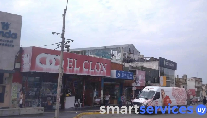 El Clon Supermercados - Agraciada - 11900 Montevideo