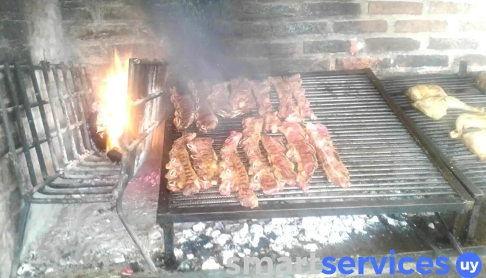 El Gaucho Parrilla - Pizzería - Pollería - 97100 Sarandí Del Yí