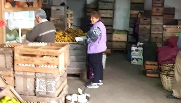 El Shopping De La Papa - Pedro Hors