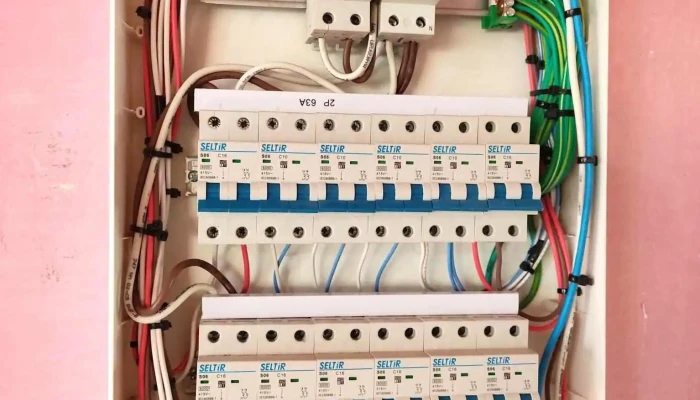 Electricidad Ejan - Montevideo