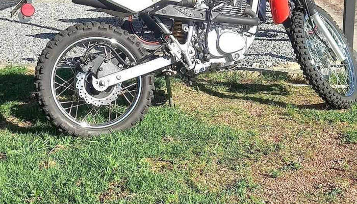 Emanuel Ropas - Emanuel Motos - 37000 Melo