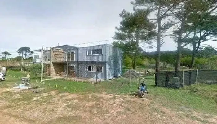 Entre Pinos -  Sitio Web - Punta del Este