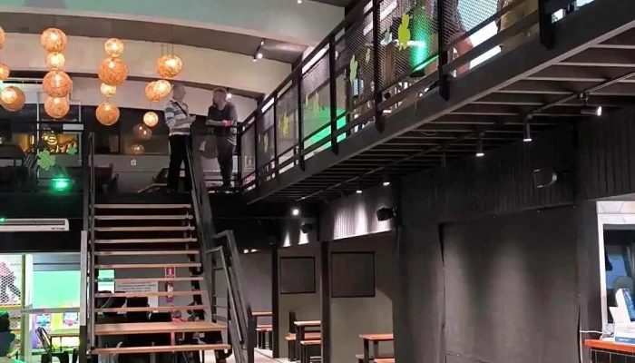 Epico Mercado Gastronomico Y Centro Comercial Interior - Atlántida