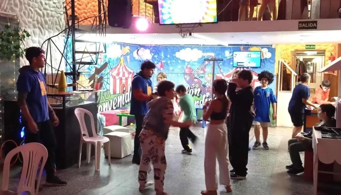 Escondidos Salón de Fiestas - 11400 Montevideo