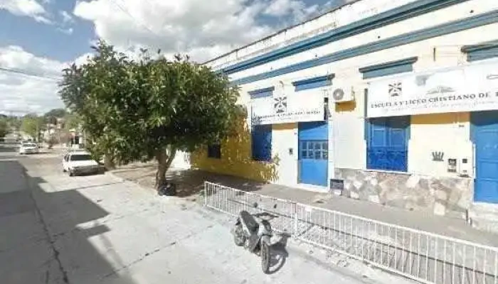 Escuela Cristiana De Rivera -  Direcciondeg - Rivera