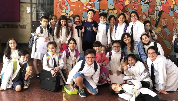 Escuela Ndeg120 Manuel Belgrano Estudiante - Montevideo
