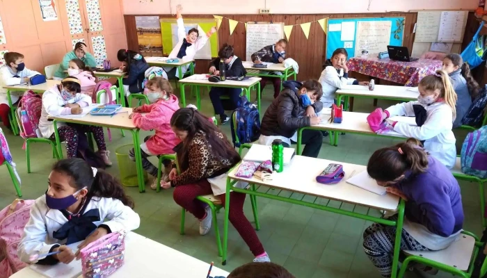 Escuela No5 Aula - Guichón