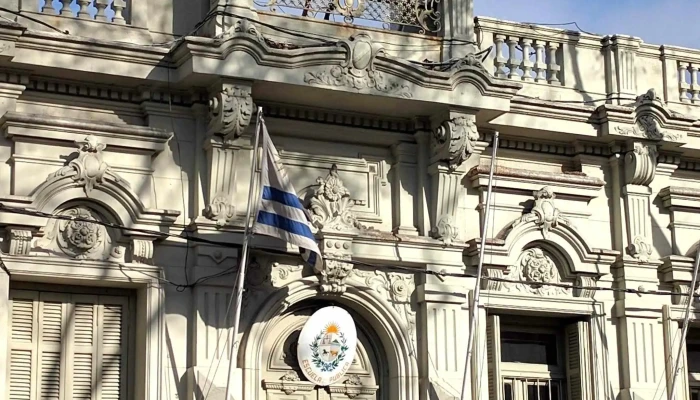 Escuela Publica Artigas Abierto Ahora - Montevideo