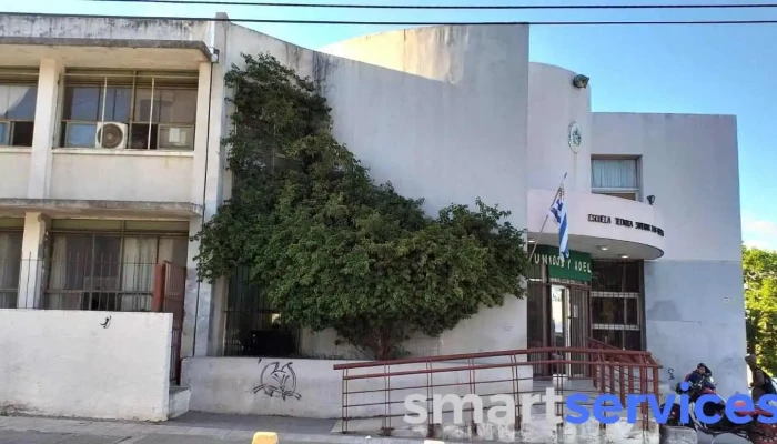 Escuela Técnica Superior de Las Piedras - Las Piedras