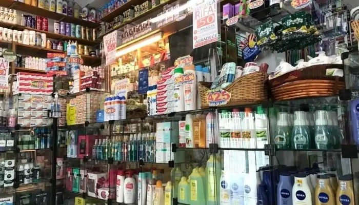 Farmacia Araujo -  Del Propietario - Montevideo