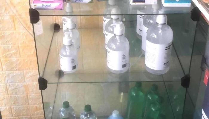 Farmacia Camano Del Propietario - Montevideo