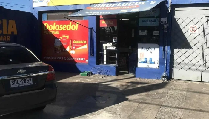 Farmacia Caromar Veracierto 2844 -  Farmacia - Montevideo