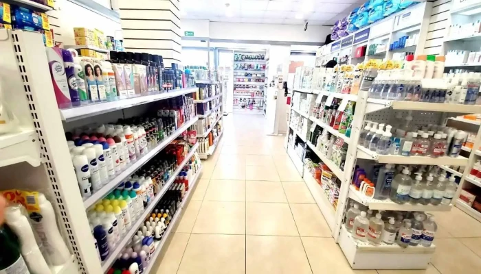 Farmacia El Tunel Malvin Del Propietario - Montevideo