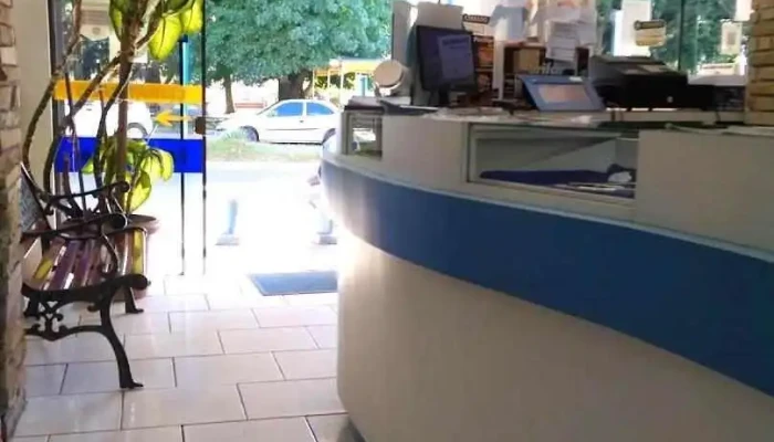 Farmacia Frente al Parque - Rivera