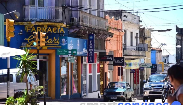 Farmacia Gortari -  Farmacia - Minas
