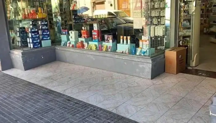 Farmacia Pasteur - Salto