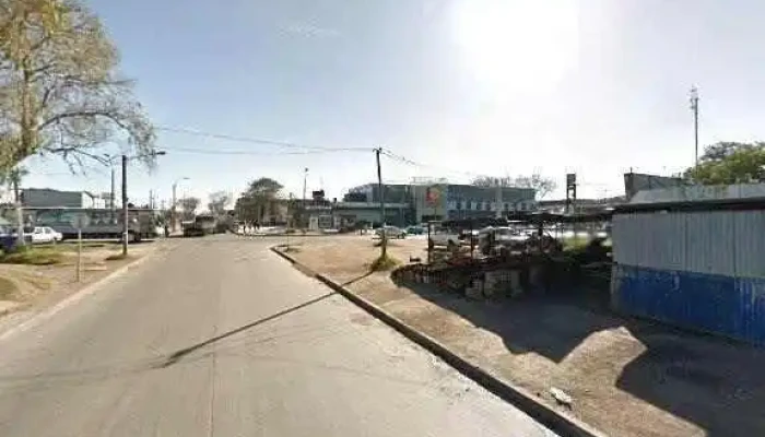Farmacia Uruguaya Ii -  Abierto Ahora - Montevideo