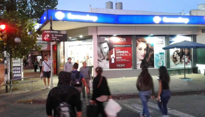 Farmashop 34 -  Farmacia - Montevideo