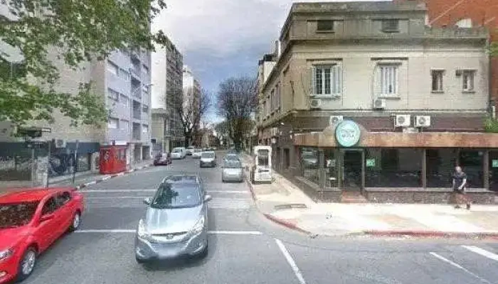 Farmashop 60 -  Telefono - Montevideo
