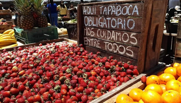 Feria de Frutas y Verduras - 20200 Piriápolis
