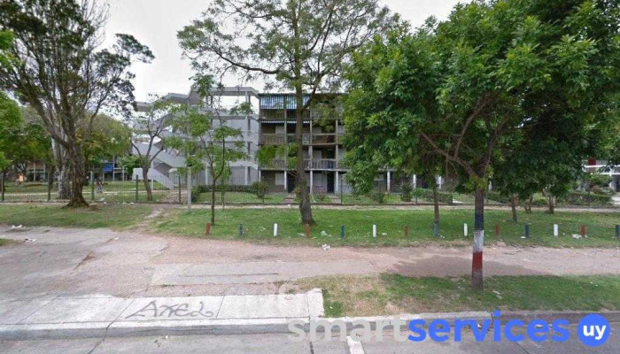 Ferretería Charrúa - 11400 Montevideo