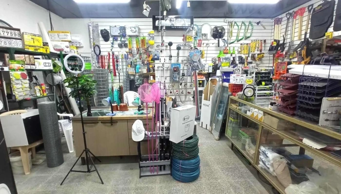 Ferreteria Ferrecity Suc. Locarno - 13000 Montevideo