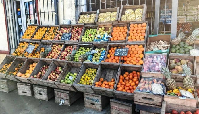 Frutas y verduras Mabel y Miguel - 12100 Montevideo