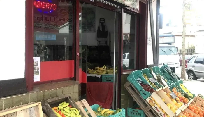 Frutería los amigos - 11800 Montevideo
