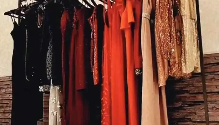 Glitter Alquiler de Vestidos - 15900 18 De Mayo