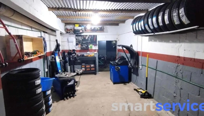 Gomeria Las Sierras Taller De Reparacion De Automoviles - Gregorio Aznárez